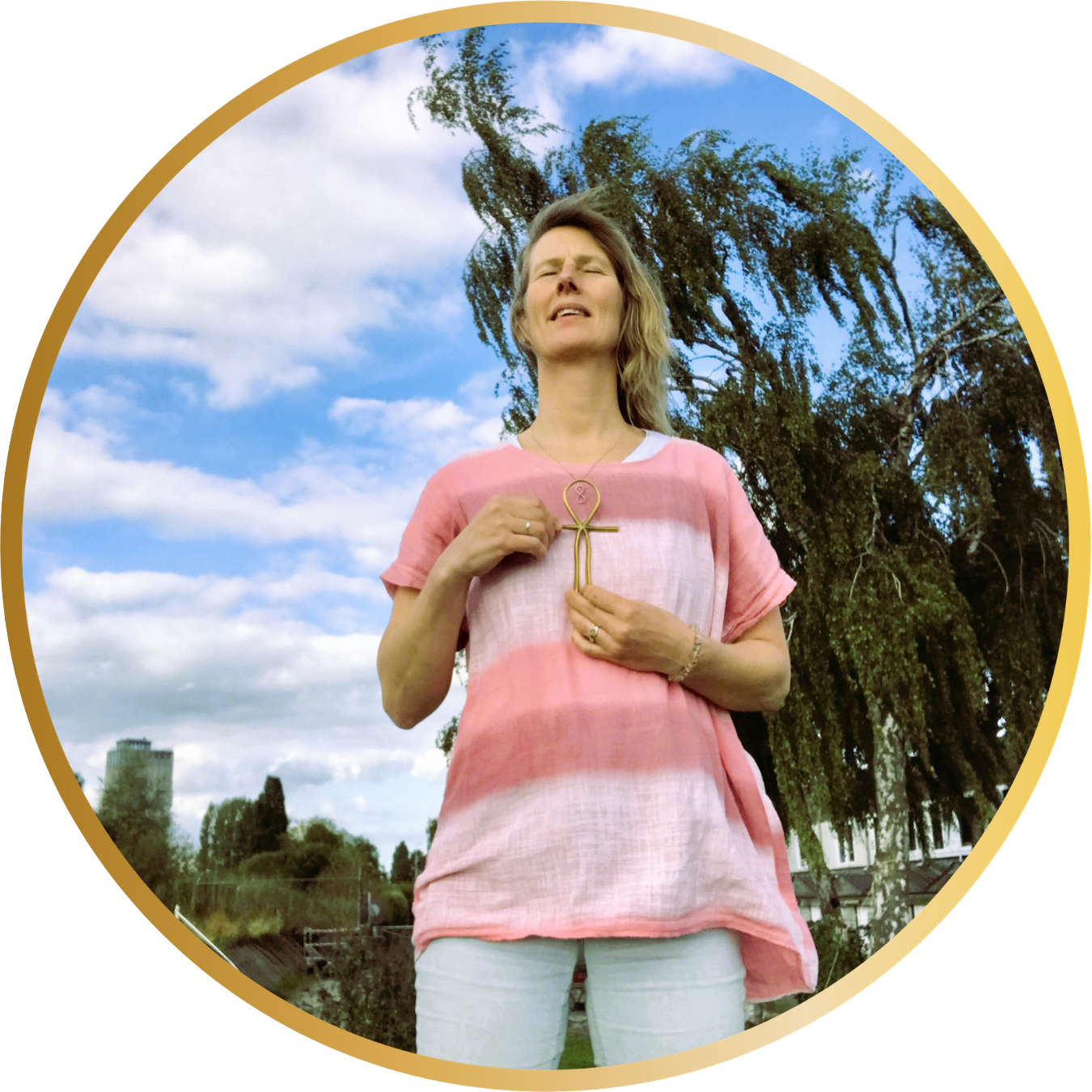 Inge Hoogeveen - Lichaamsgerichte Coaching Verbindende Rituelen en Verdiepende Begeleiding voor vrouwen Deventer